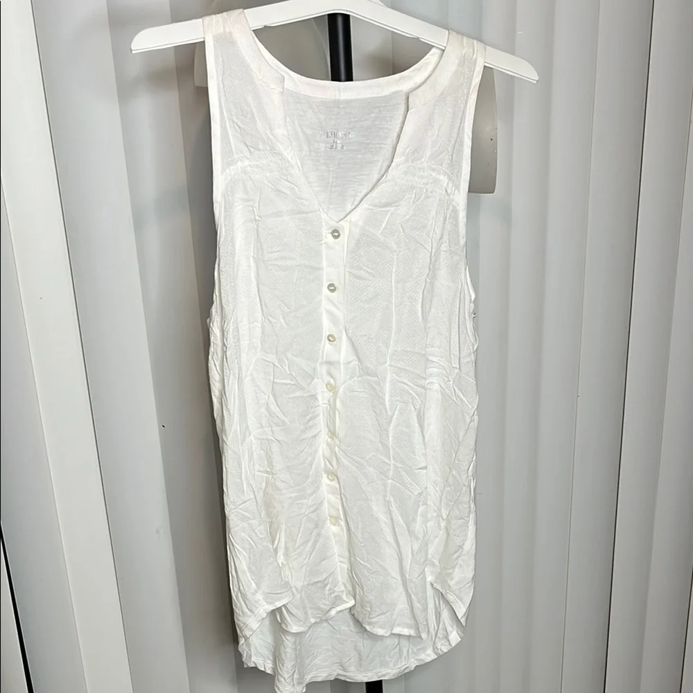 White Sleeveless Button-Down Top - Picture 1 of 8